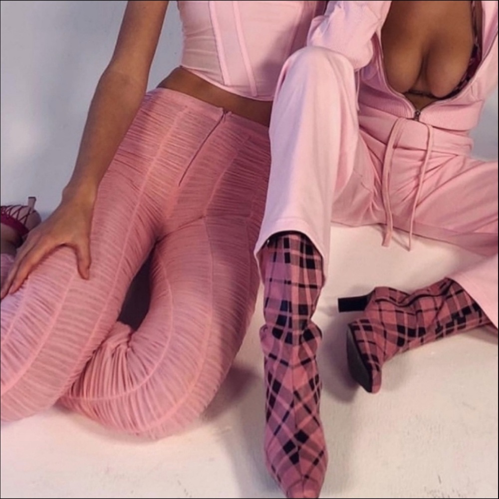 I.AM.GIA Pink Ribbed Leggings - Picture 9 of 10